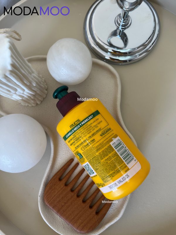 IMG_0450 کرم مو بعد حمام ترمیم کننده و ضد وز گارنیر مدل oil repair Liso Coco