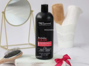 شامپو آبرسان موهای رنگ شده ترزمه  TRESemme
